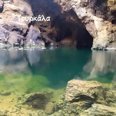 Driopida 5 Irida Kythnos Mérichas